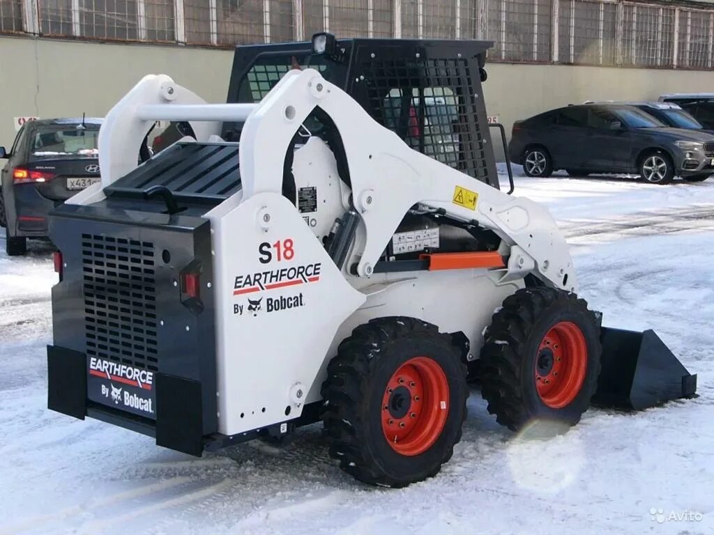 Bobcat earthforce s18