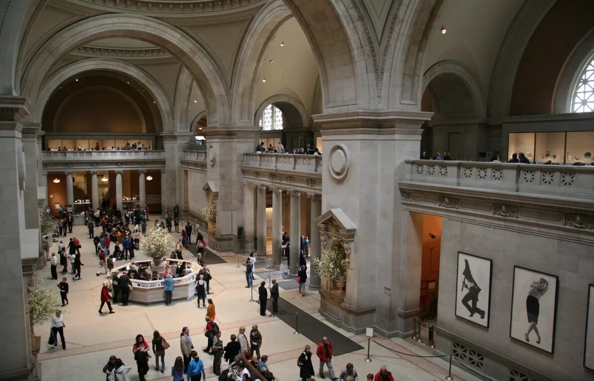 Visiting the met. Метрополитен-музей (the metropolitan museum of art). метрополитан музей арт в нью-йорке. метрополь музей в нью-йорке. музей метрополитен в нью-йорке план.