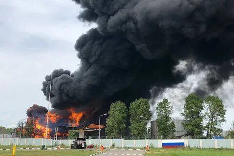 Ростовская нефтебаза горит сегодня