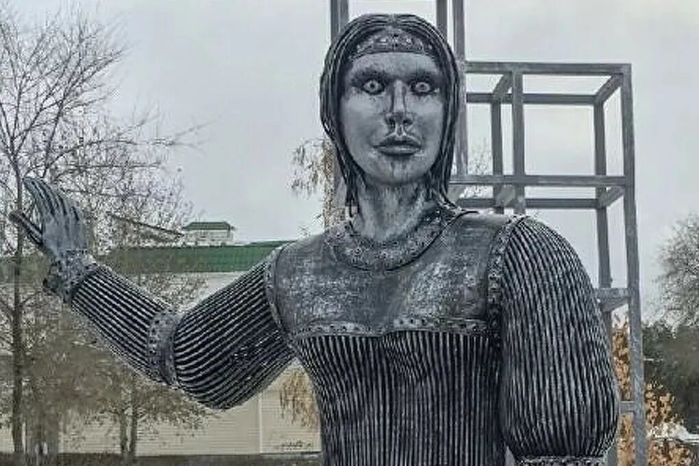 Село аленушка. Село аленушка. Памятник аленушке в воронеже. Село аленушка. Аленушка.