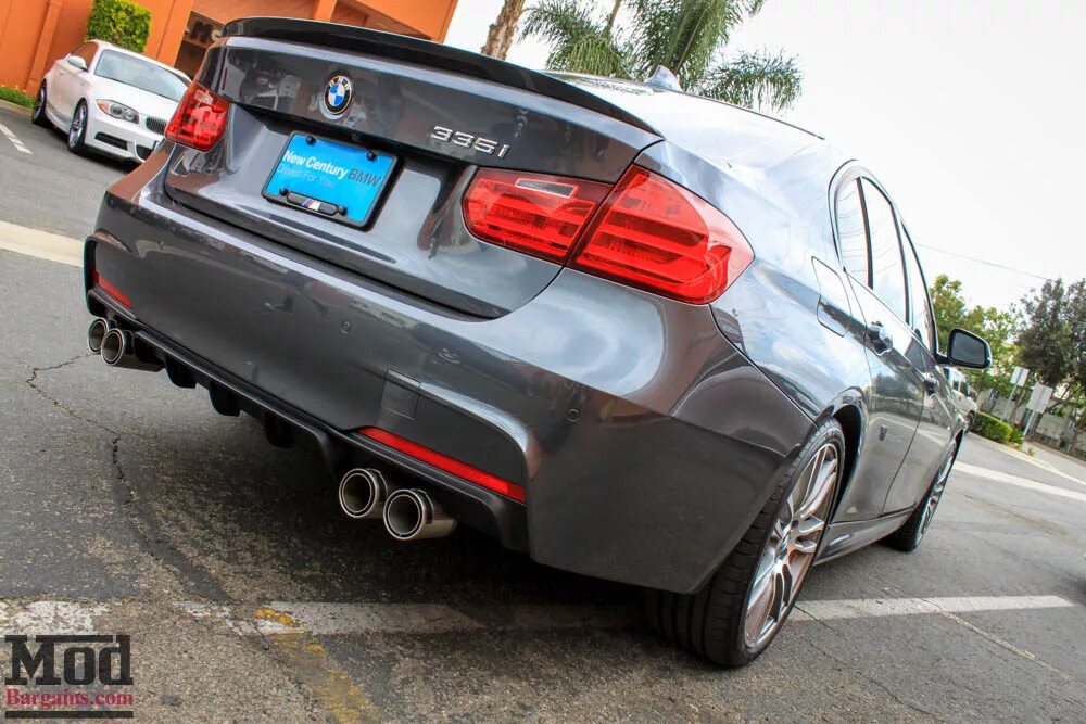 Выхлоп performance. Выхлоп bmw f30. диффузор bmw f30 m-performance. бмв f30 выхлоп 335. bmw f30 exhause.