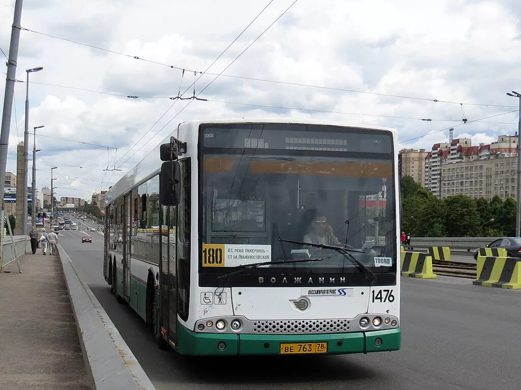 Маршрут 180 автобуса спб остановки. Автобус 180. 180 Автобус маршрут. Автобус Санкт-Петербург 180. Остановки 180 автобуса СПБ.