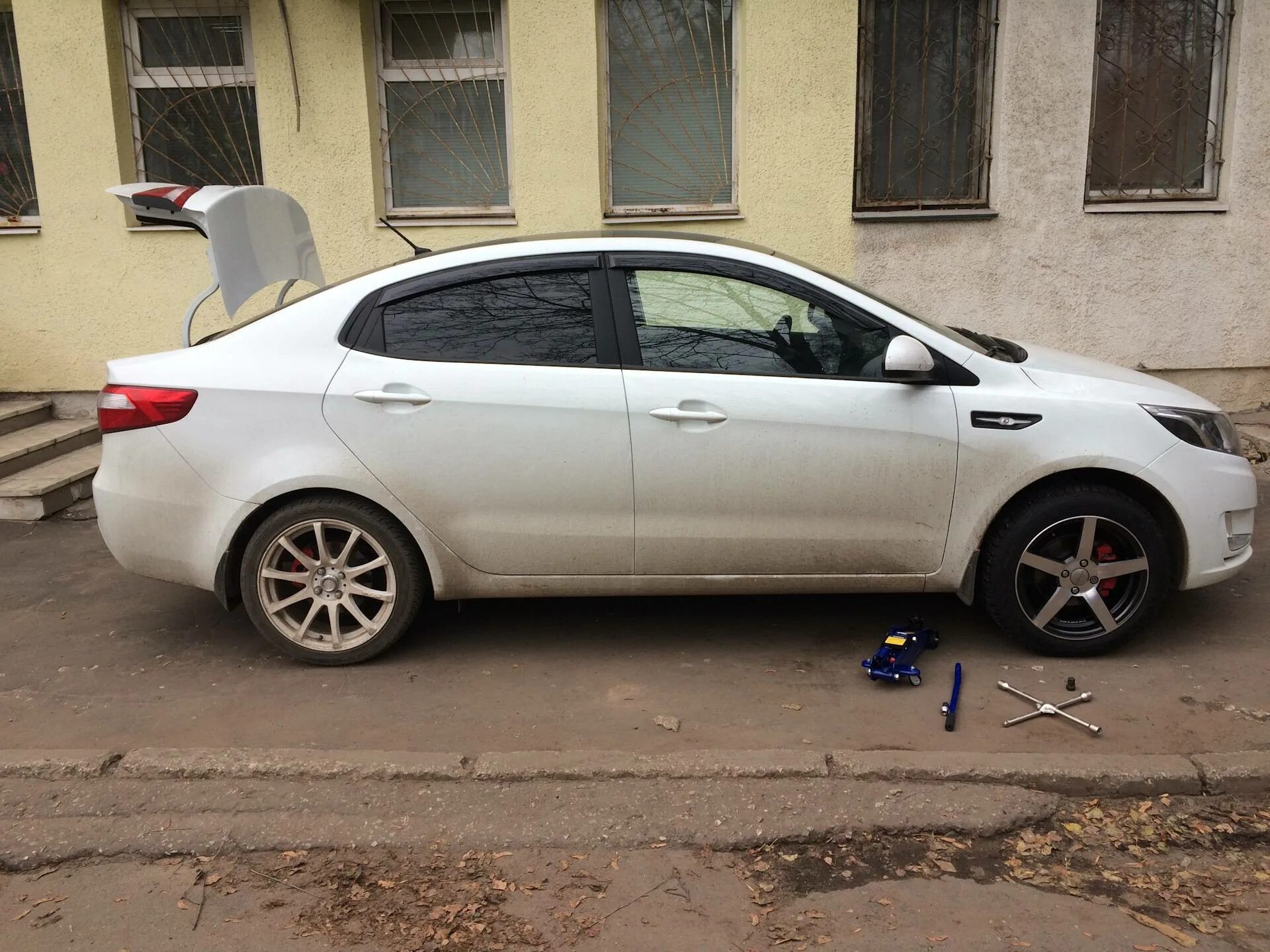 Kia Rio 4 r16. Kia Rio r19. Kia Rio 3 диски r16. Kia Rio 3 r17.