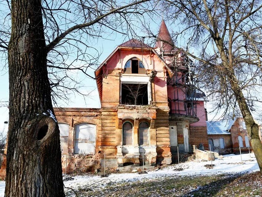 Дом Мухановых веселая Лопань. Усадьба Мухановых Белгородская область. Усадьба Мухановых в.Лопань. Усадьба Мухановых (с. веселая Лопань, Белгородская область.