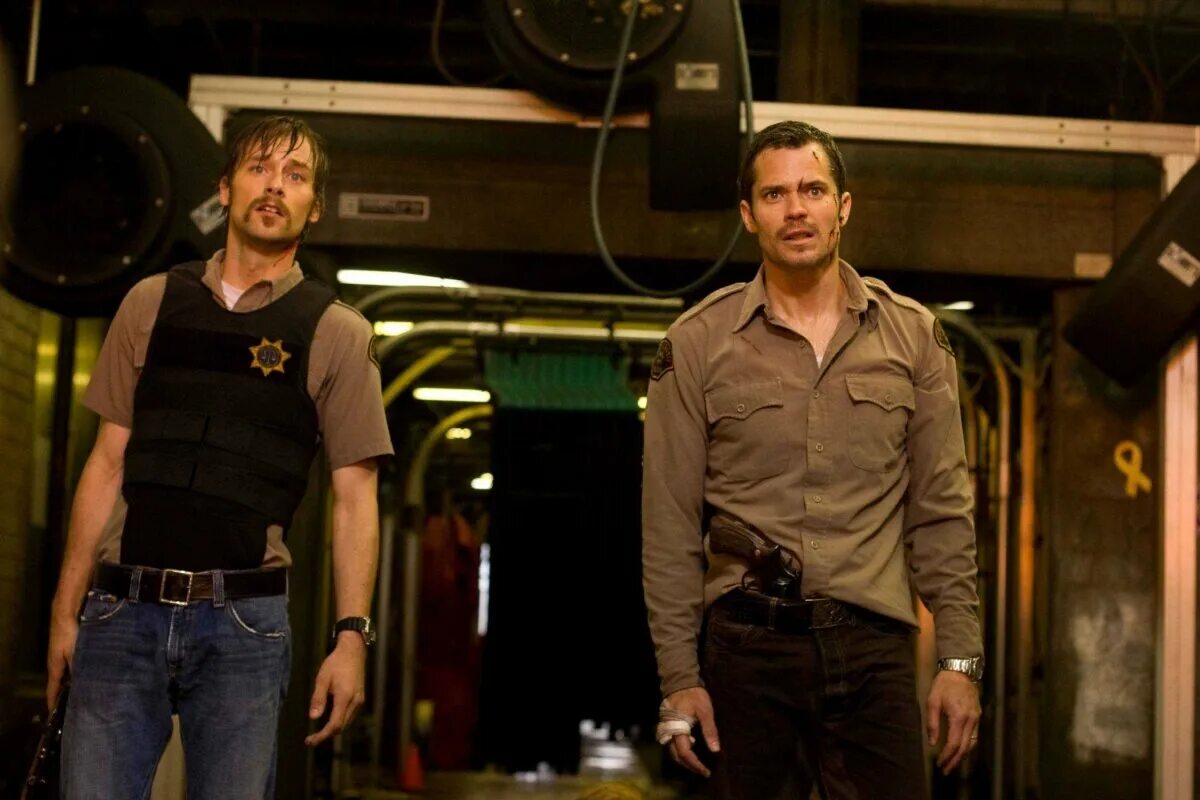 тимоти олифант безумцы. безумцы фильм 2010 зомби. безумцы фильм 2010 зомби. безумцы фильм 2010 зомби. фильм ужасов безумцы 2010.