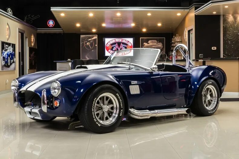 Shelby cobra купить. Шелби Кобра 1965. Shelby Factory Five. Реплика Шелби кобры. Сколько стоит Шелби Кобра.