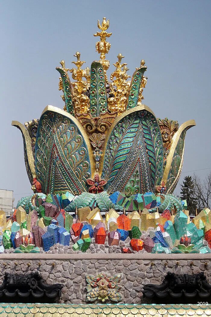 Фонтан каменный цветок на вднх. Фонтан каменный цветок на вднх вид сверху. Москва вднх каменный цветок. Вднх фонтан каменный цветок 2021. Фонтан каменный цветок на вднх 2022.