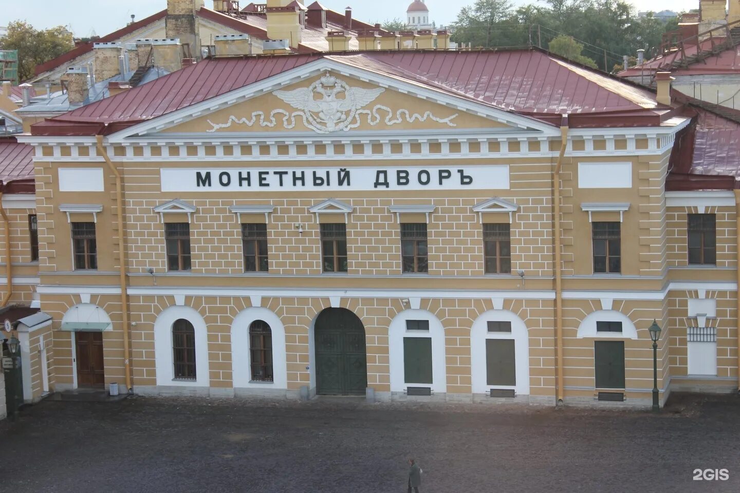 Монетный двор петропавловская крепость. Петропавловская крепость монетный двор внутри. Большой монетный двор. Монетный двор петропавловская крепость. Большой монетный двор.