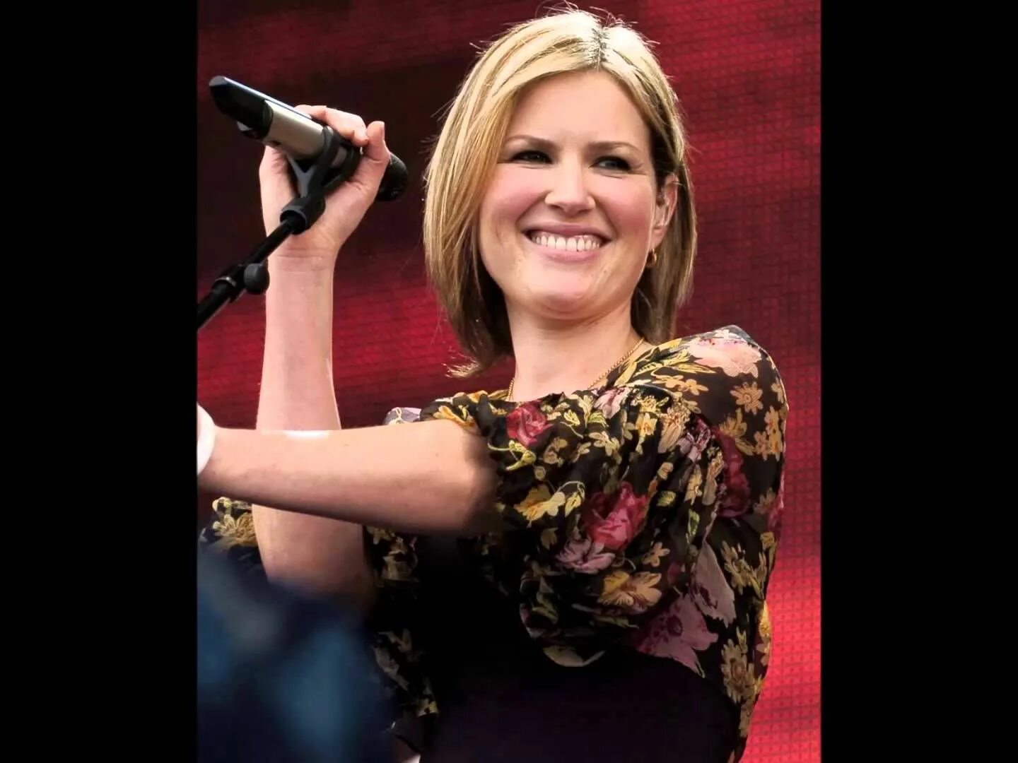 Vegas dido. Dido певица. Дайдо клипы. Dido певица 2023. Vegas dido.