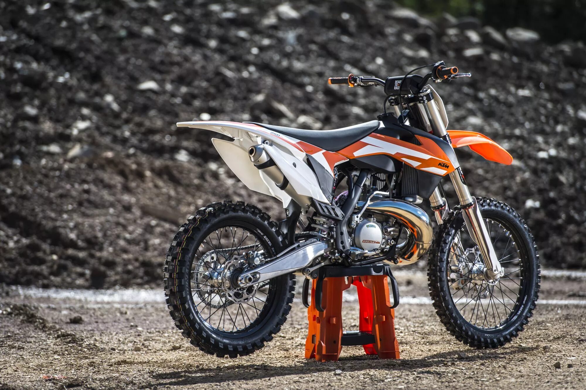 Ktm sx 250. КТМ СХ 250. KTM 250. Мотоцикл КТМ 250. KTM SX 250 2013.