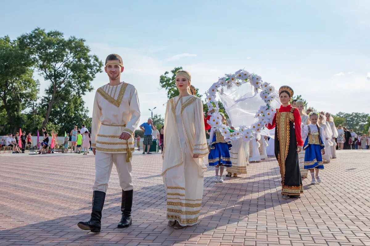 Фестиваль в Муроме Петра и Февронии 2022. Праздник Петра и Февронии в Муроме. День Петра и Февронии празднование. День Петра и Февронии Муром. Праздник отмечается 8 июля