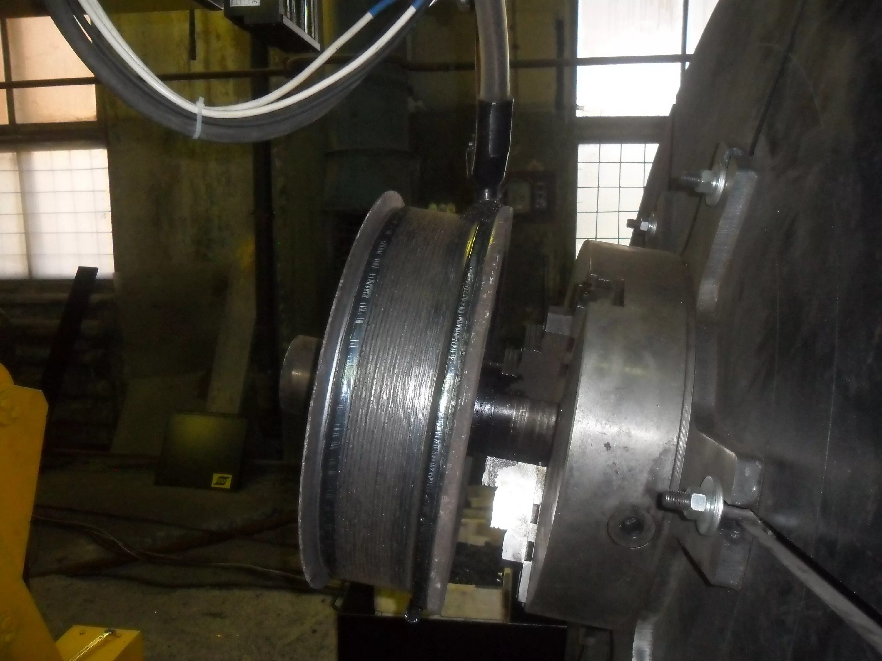 Восстановление реборды кранового колеса. Восстановление колесных пар. Обточка кп грузовых вагонов. Осевой редуктор мпт 6. Наплавка колёсных пар д810.