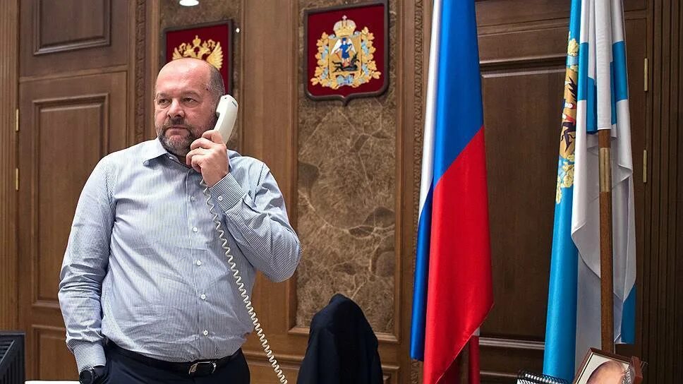 Губернатор архангельской. Игорь орлов губернатор. архангельск губернатор орлов. орлов игорь шиес. губернатор архангельской области орлов шелупоньск.