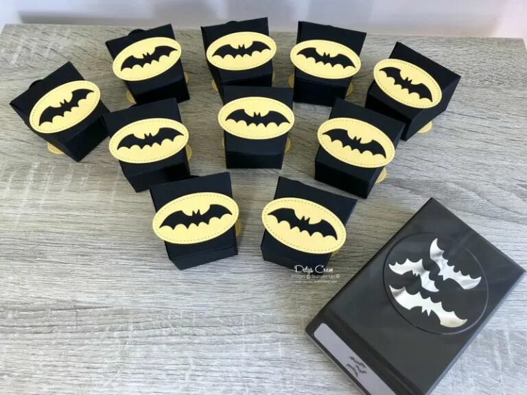 Бэтмен боксы. Batman Box. Бэтмен боксерские. Батман бокс под. Бэтмен бокс под.