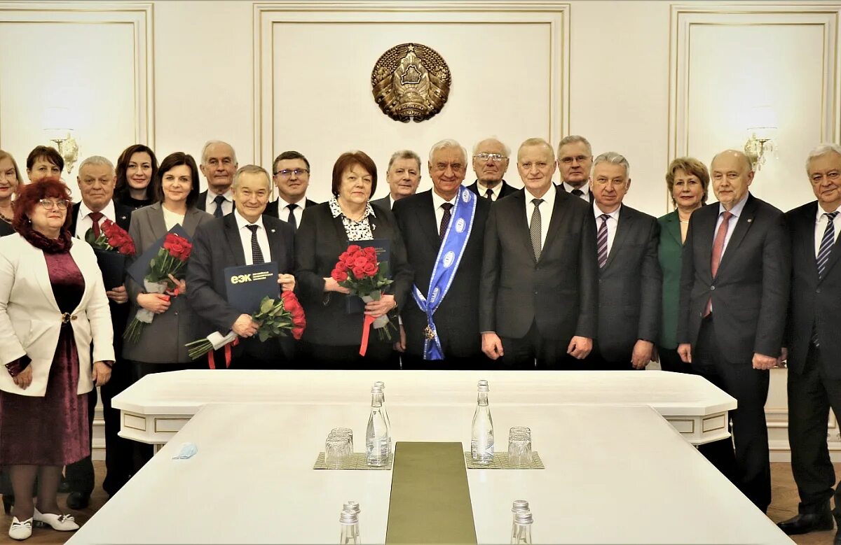 Награждение рб. Мясникович беларусь. председатель мясникович м. награждение беларусь. академическая наука беларуси.