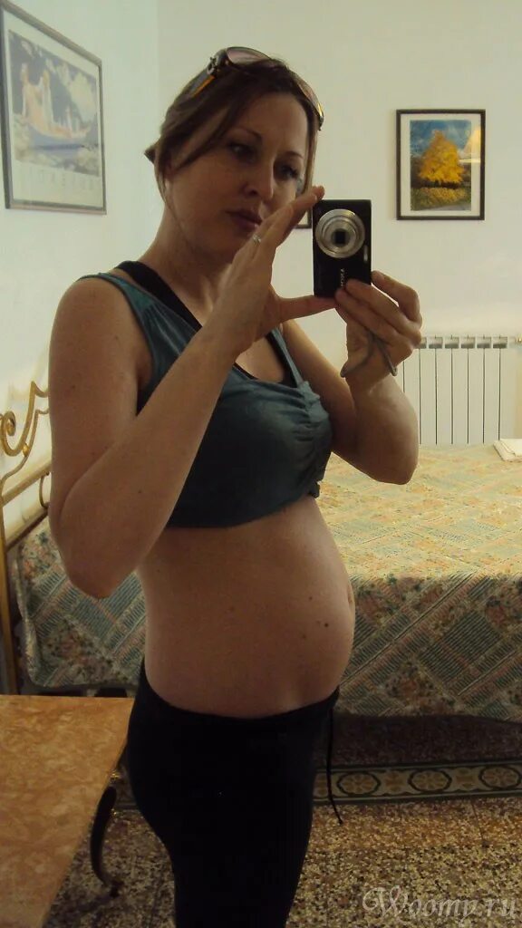 Живот у беременных на 21 неделе. Живот на 22 неделе беременности. 21 неделя беременности живот фото. Живот на 21 неделе беременности. Живот на 22 неделе.