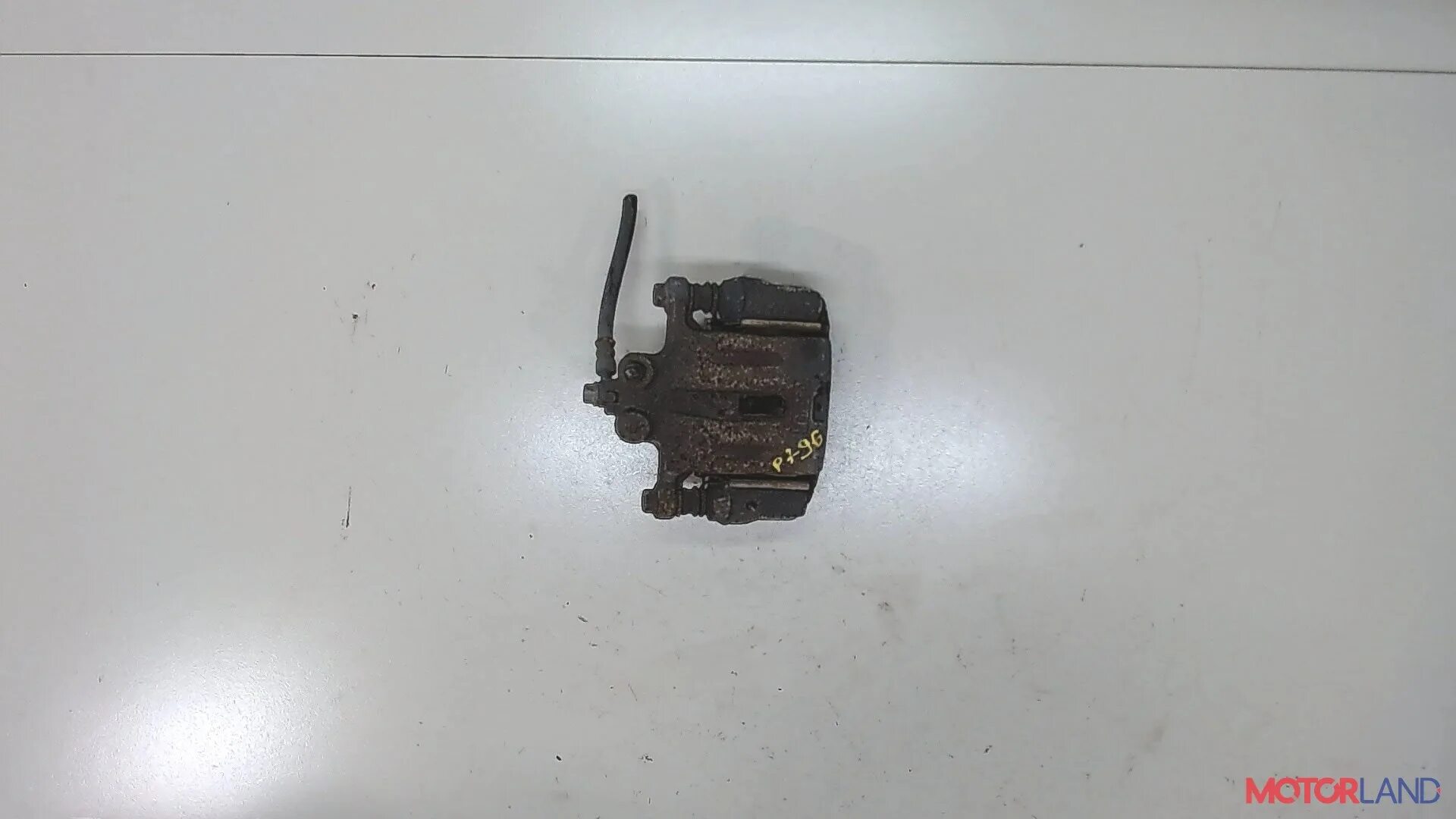 Задний суппорт мазда 6 gh. Суппорт мазда сх7. Задний суппорт мазда cx5 с электроручником. Суппорт тормозной мазда сх 5. Суппорта мазда 6 мпс.