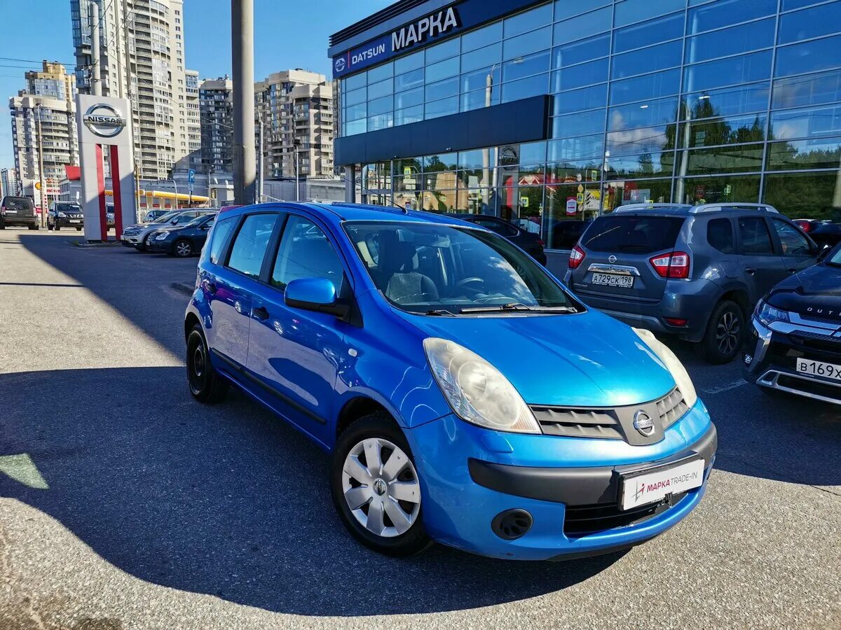 Ниссан ноут красноярске. Ниссан ноут 2007 синий. Nissan Note синий. Ниссан ноут голубой. Ниссан ноут синий 2008.