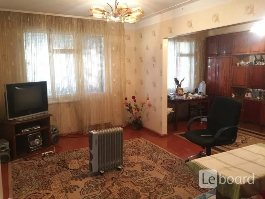 Двухкомнатные квартиры в городе душанбе арзон. Душанбе 102 микрорайон. квартир душанбе 102 мкр. квартира в душанбе.