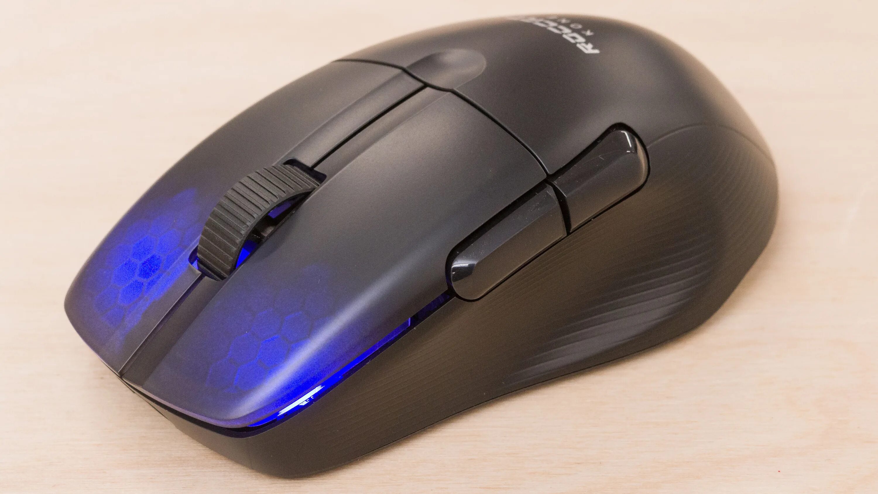 Roccat kone pro air. Roccat kone Pro. Roccat kone XTD. Roccat kone Pro/Ducky Shine 7.