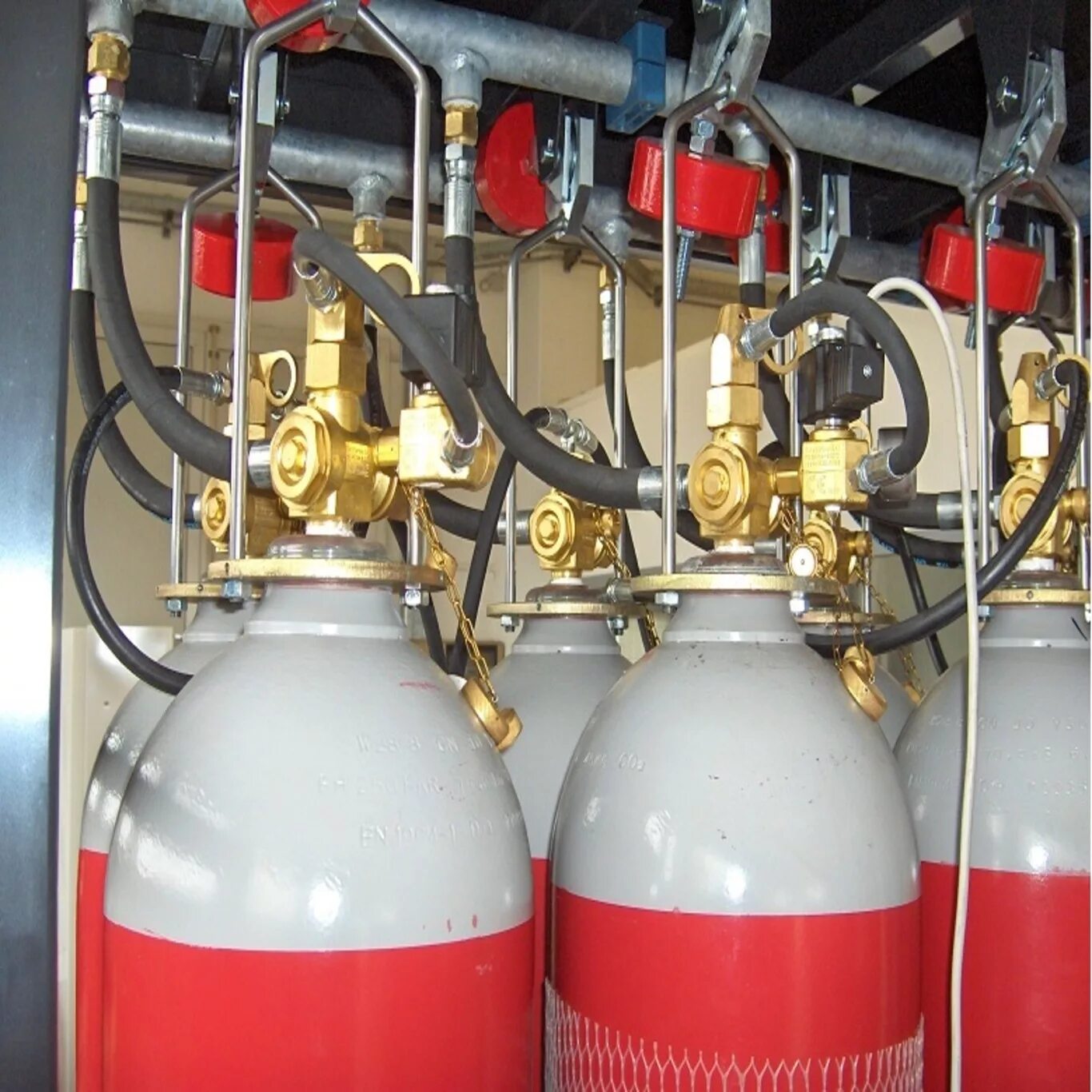 Модуль газового пожаротушения LPG 128 c2f5h, пентафторметан. Модуль газового пожаротушения LPG. Хладон 125. Углекислотная система пожаротушения на судне. Модуль газового пожаротушения МПГ-65-80-32-П.