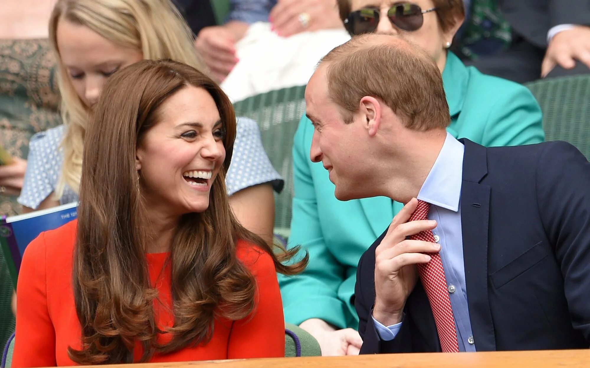 Новости бкс великобритании кейт. Принц Уильям и Кейт Миддлтон. Kate Middleton and Prince William. Принц Вильям и Кейт Миддлтон любовь. Кейт и Уильям любовь.