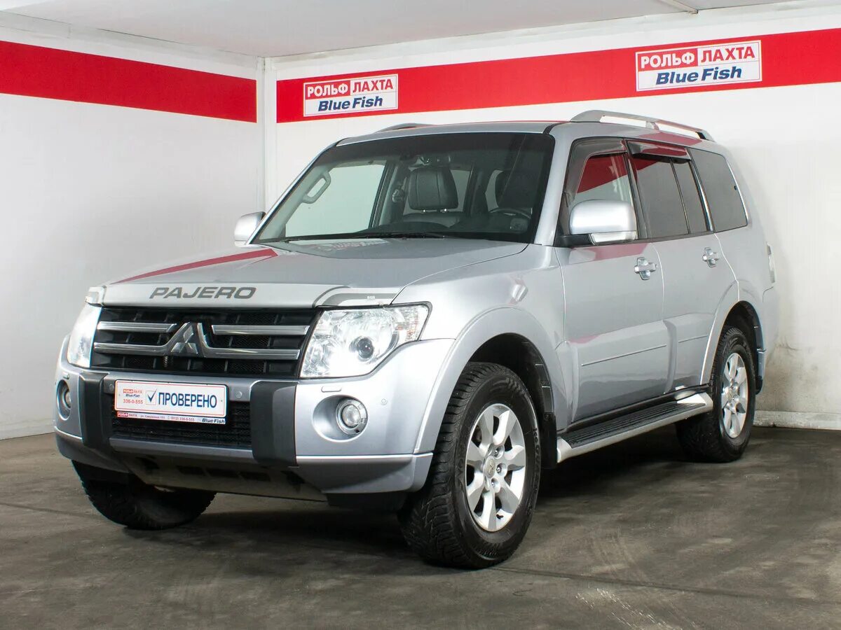 Exclusive mitsubishi pajero. Митсубиси паджеро 2015 черный. Mitsubishi pajero санкт петербург. Пуджера 2004 пин. Паджеро 4 2011г.