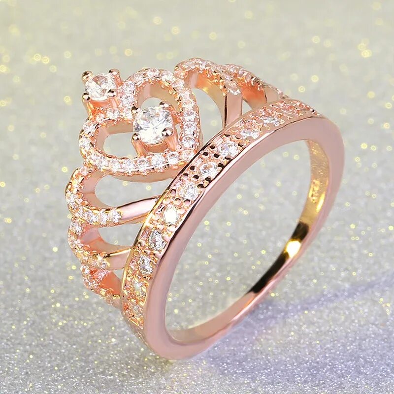 Блестящее колечко. Кольцо sparkling crown. розовое золото кольцо корона. кольцо с блестками. кольцо красивое блестящее.
