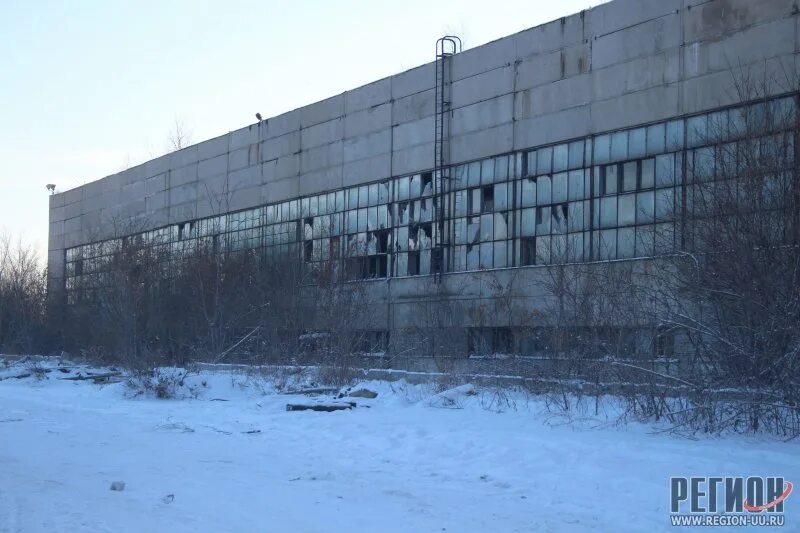 Завод будущего. Завод в троицке. Кирзавод троицк челябинская область. Кирзавод троицк челябинская область. Завод в троицке.