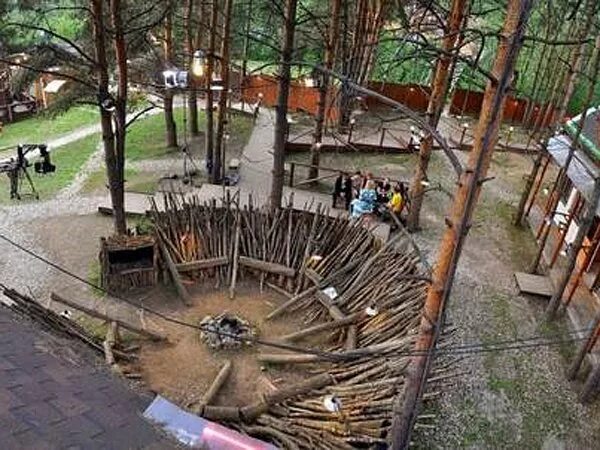 Где сейчас находится дом 2. Съемочная площадка дом 2. новая площадка дом 2. дом 2 площадки. съемочная площадка дом 2 старая.