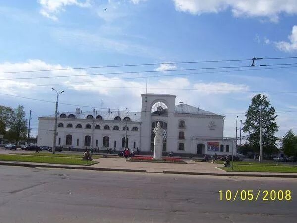 Станция великий новгород. Станция великий новгород, великий новгород. станция новгород на волхове. малая вишера волхов.