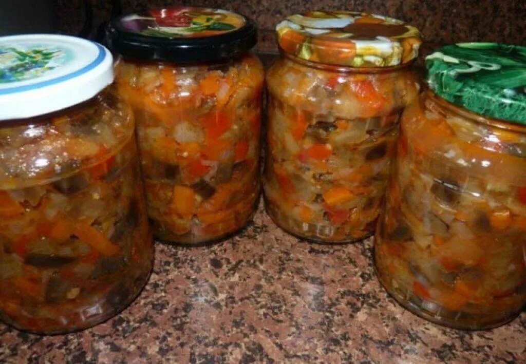 Салат из овощей на зиму пальчики оближешь. Салат соте из баклажанов на зиму. сотэ из баклажан на зиму. баклажаны без стерилизации. салат из бакложановна зиму.
