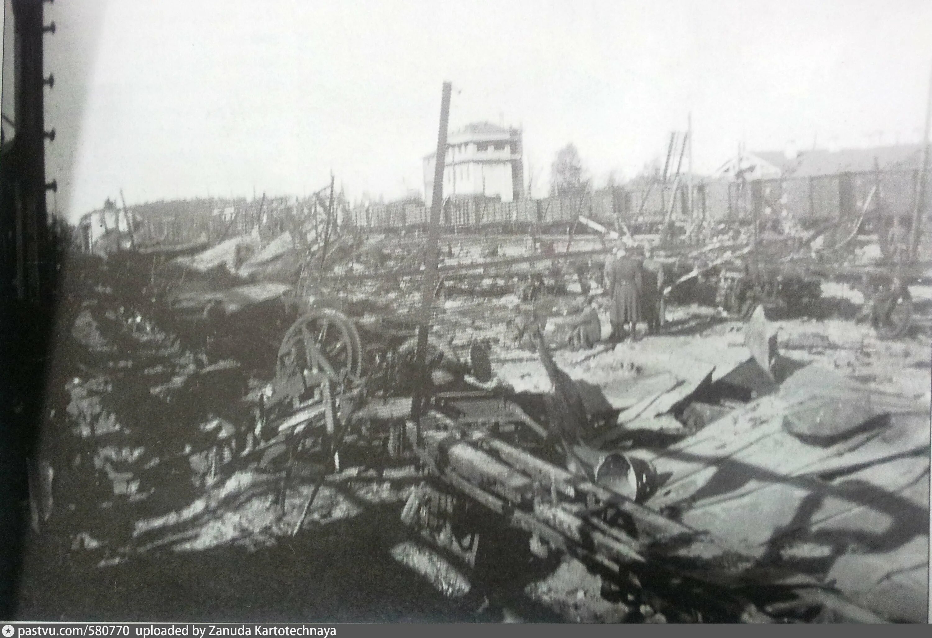 Мга 1941. Мга станция ленинградская область 1941. станция мга ленинград 1942. разрушенная станция мга.