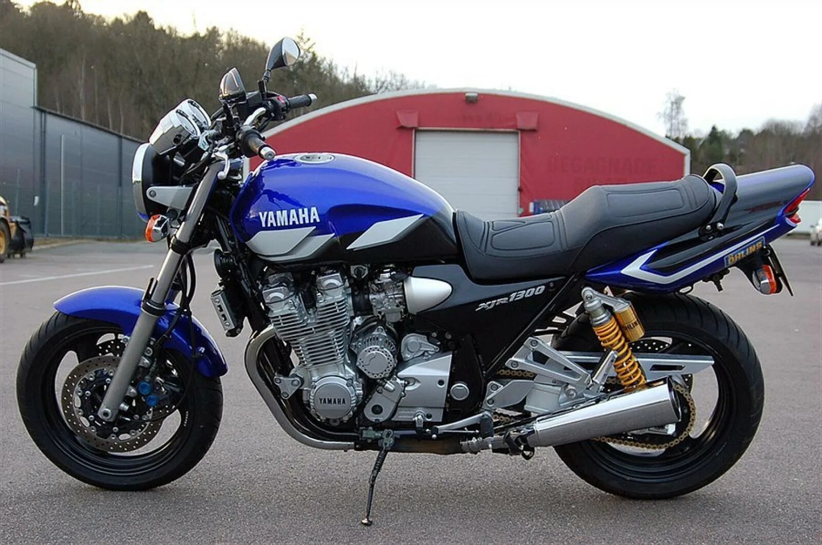 Yamaha купить б у. Yamaha XJR 1300. Мотоцикл Ямаха XJR 1300. Yamaha XJR 1300 2001. Yamaha XJR 1200/1300.