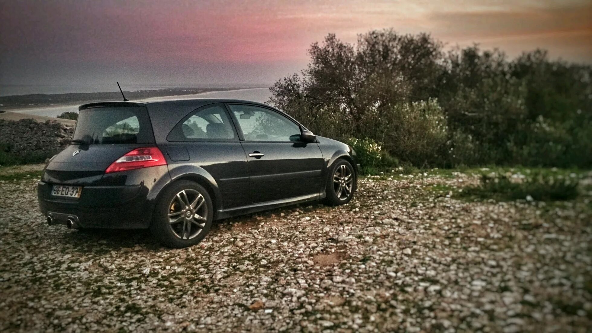 Рено меган 2 драйв 2. Рено меган 2 хэтчбек черный. megane 2 gt. renault megane 2 hb. рено меган хэтчбек 2007 стенс.