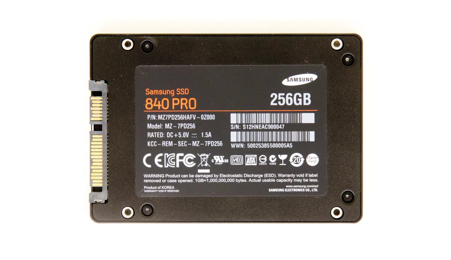 Samsung ssd 256. SSD-накопитель твердотельный 256гб. Samsung SSD 840 Pro Series. Samsung 840 Pro 256gb. SSD Samsung 256.