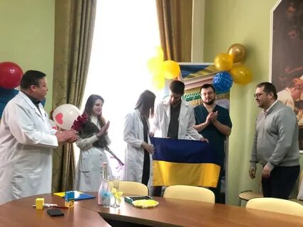 Врач женился