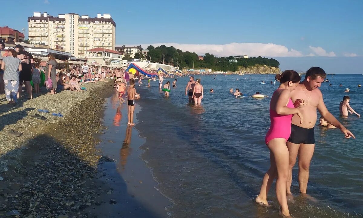 Стоит ли ехать на море в 2024. Море в Анапе сейчас. Самые теплые российские курорты с морем. Море в Анапе в августе. Море в Анапе в сентябре.