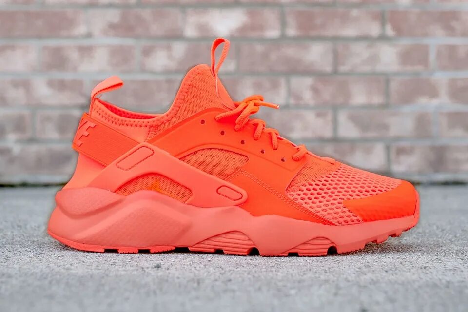 Кроссовки air huarache. Nike Air Huarache. Nike Air Huarache Ultra. Найк хуарачи оранжевые. Nike Air Huarache Orange.