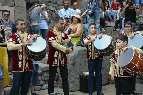 Армянский традиционный праздник