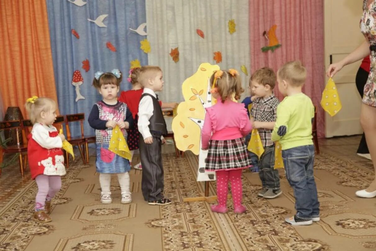 Праздник осени в группе раннего возраста. Осеннее развлечение в детском саду раннего возраста. праздник осени в группе раннего возраста в детском саду. развлечение осень в группе раннего возраста. праздник осень для детей раннего возраста.