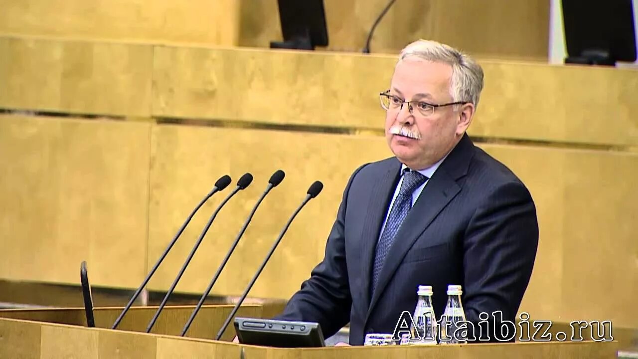 Сенин андрей борисович. Сундеев владимир борисович. Сенин владимир петрович. Сенин депутат. Линьков владимир иванович мгсу.