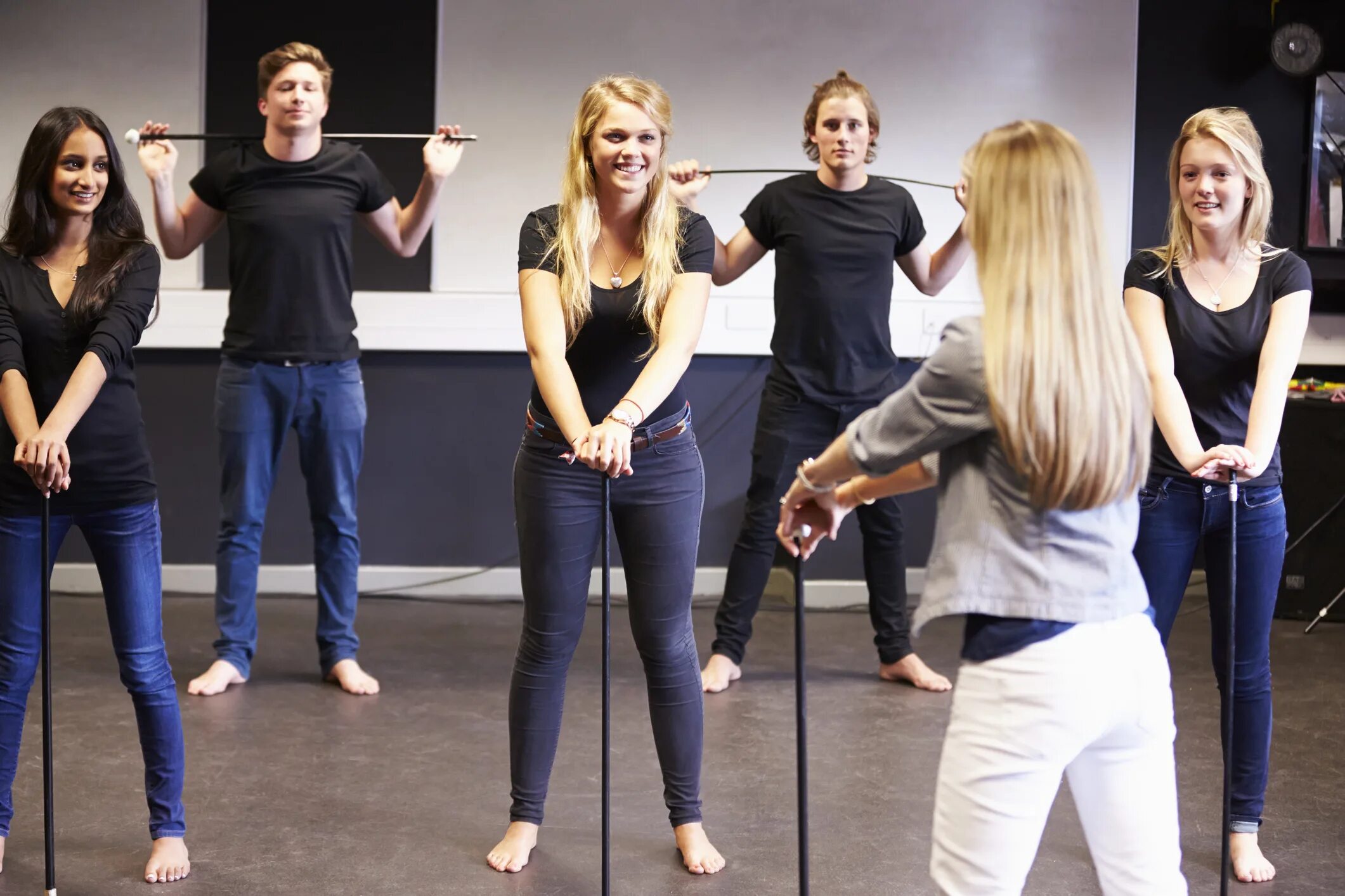 Acting exercises. Колледж кастинг. репетитор танцев. педагог по драм. искусству. take acting classes.