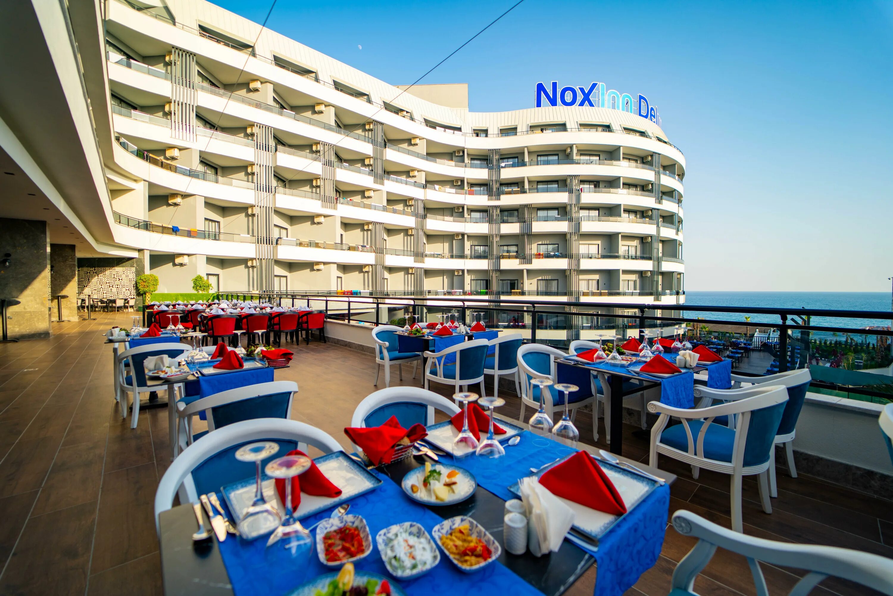 Отель в Турции Nox Inn Deluxe. Ноксин Делюкс отель Турция Алания. Noxinn Deluxe Hotel 5 Турция Алания. Отель Nox Inn Deluxe Hotel 5. Loxia side