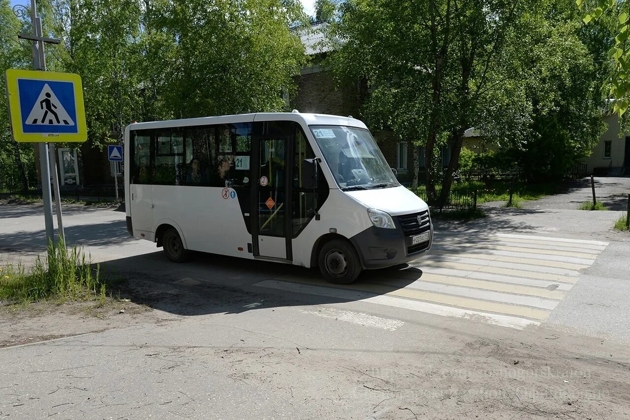 Маршрут 208 сосногорск. Автобусы 11 сосногорск.