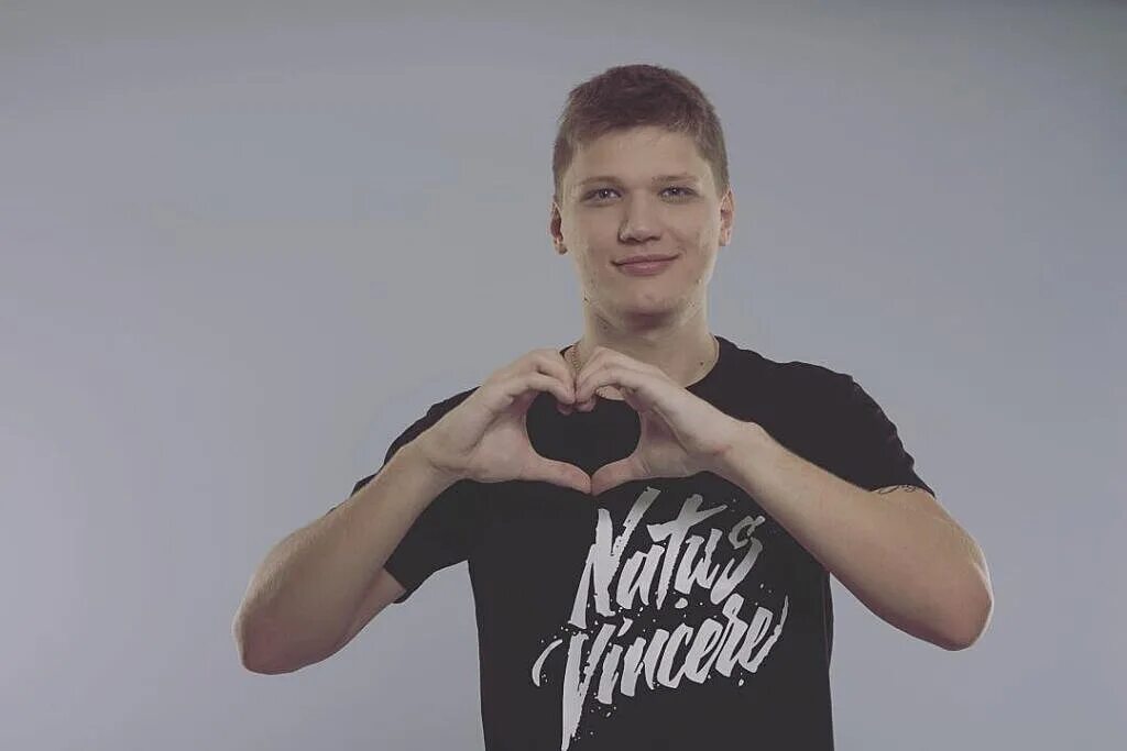 Саша Костылев simple. S1mple CS. Симпл нави. Саша Симпл КС го. Im simple russian