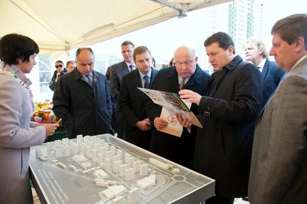 ооо старт-строй. сз старт строй логотип. генеральный директор ооо «старт-строй» андрей поваляе. зимнее январское утро в дзержинске. жк букинист крост.