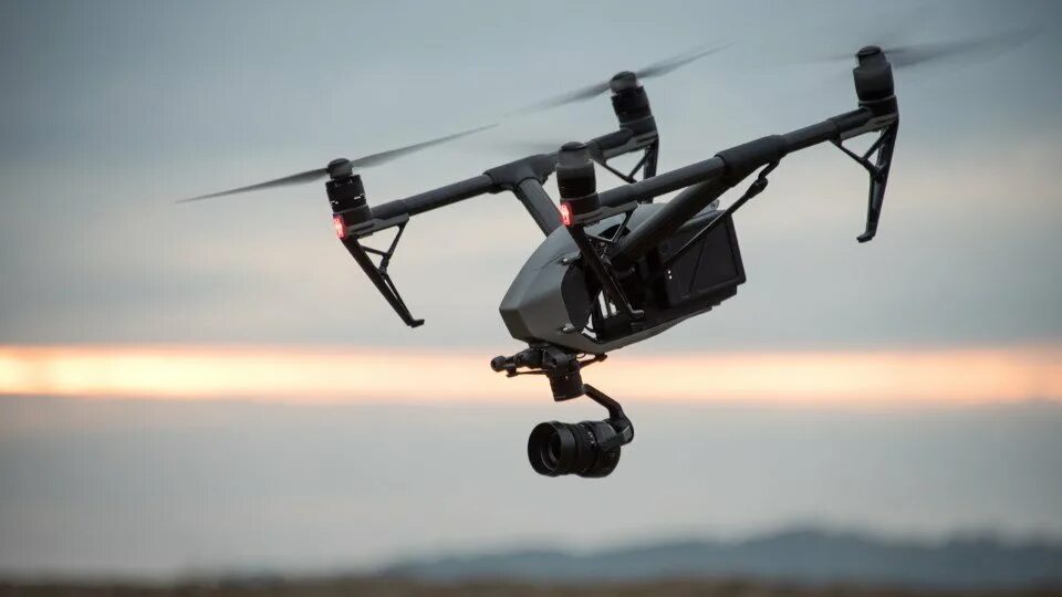 Октокоптер dji s1000. Гексакоптер dji s900. Профессиональные бпла. Бпла matrice 300. Дрон для сельского хозяйства.