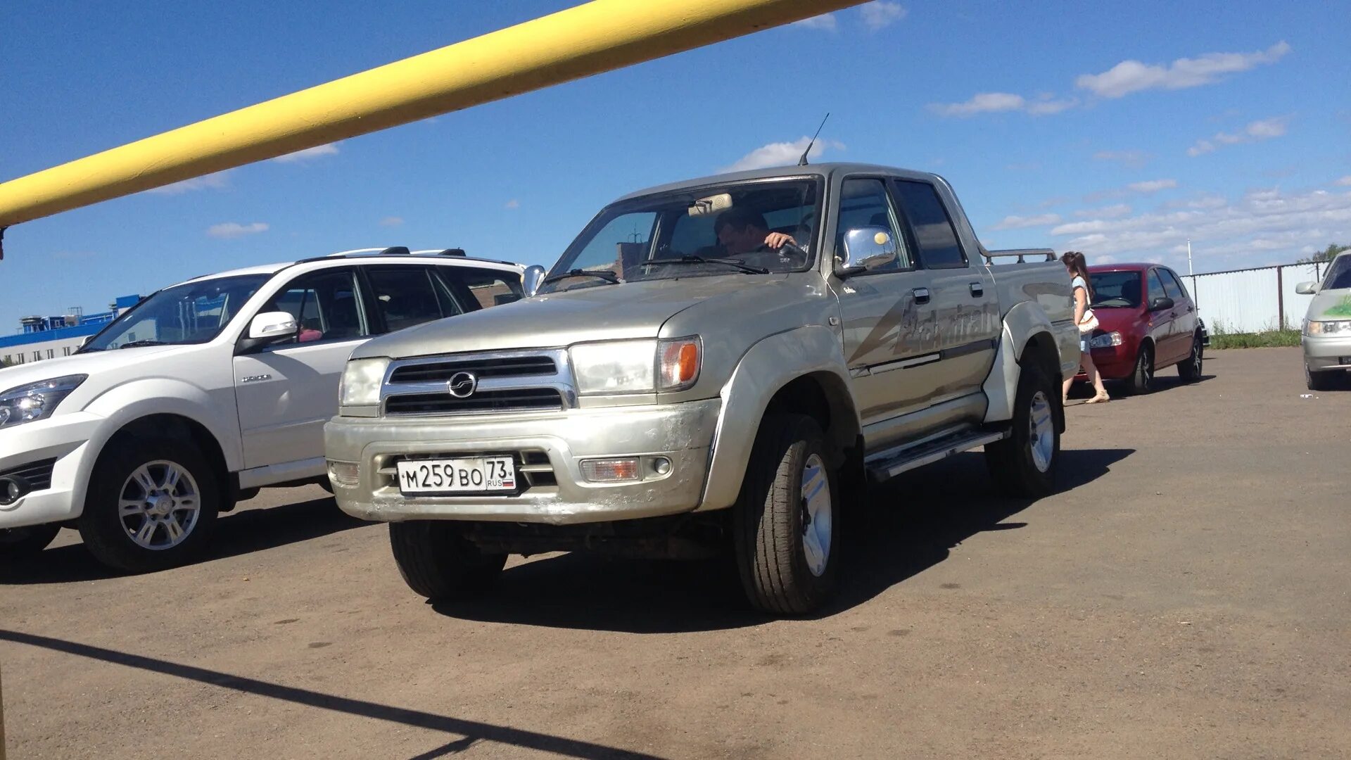 Авто адмирал отзыв. Тойота адмирал 2005 года. Тянье адмирал bq2020y2a1. Тойота адмирал 2005 года. Зх адмирал.