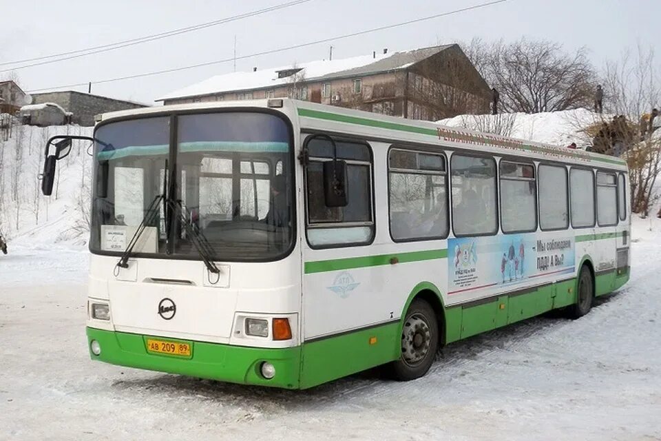 Автобусы Салехард. Автобусы АТП Салехард.. Салехард общественный транспорт. Транспорт Салехард автобус.